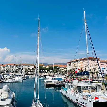 Lot 2 Rdc A Pied Gare Plages Restos شقة Saint-Raphaël
